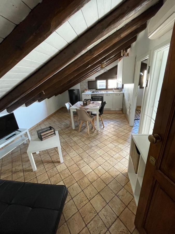 Ferienwohnung La Mansarda Dei Mori Catania Exterior foto